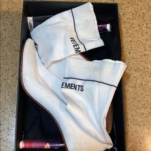 White vetements boots